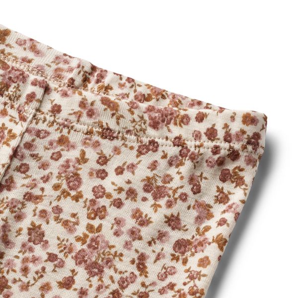 Wheat , leggings i ull, Agi rose flowers